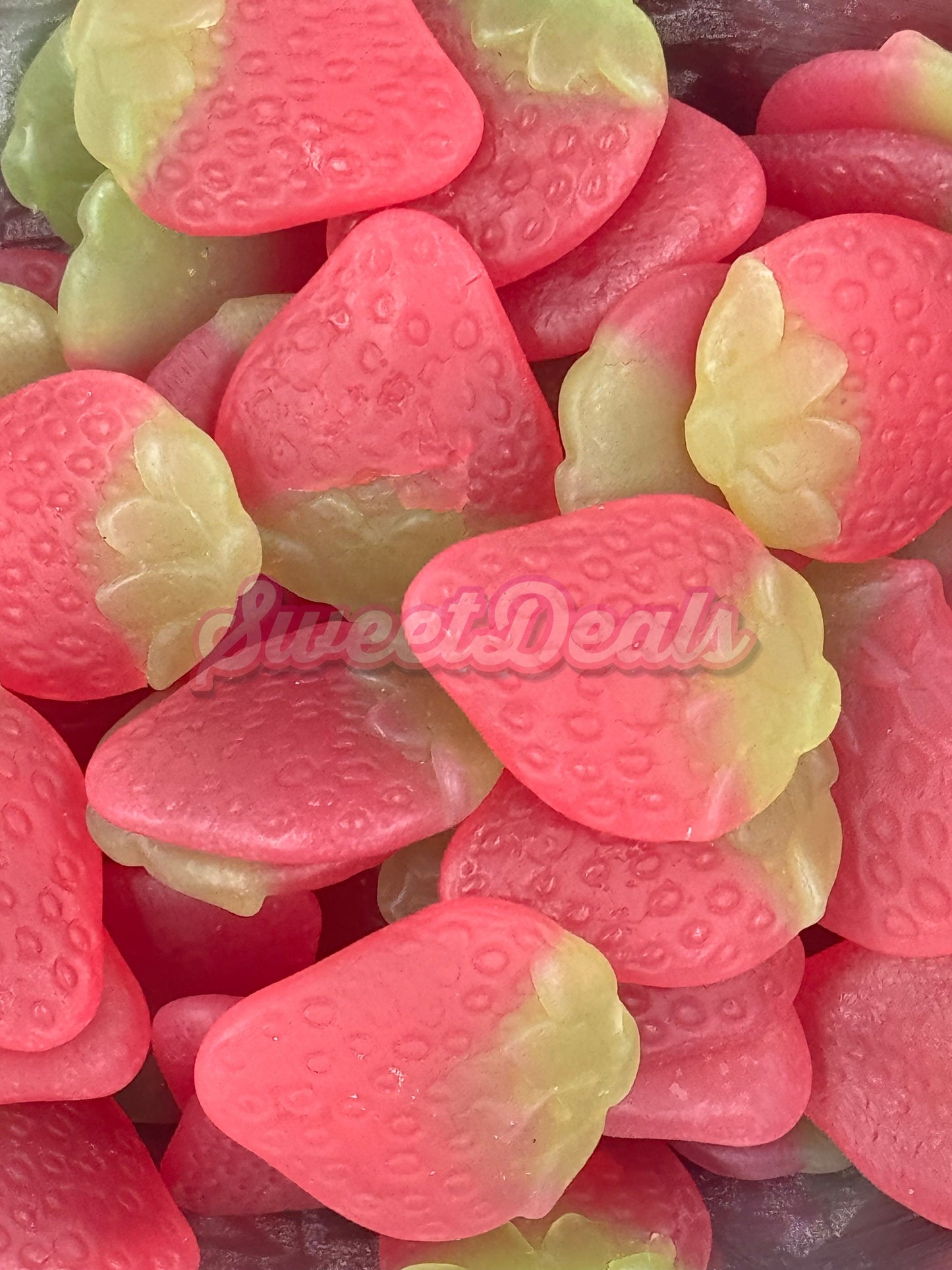 Kingsway Giant Strawberries - Retro Sweets - 200g - Sweet Deals